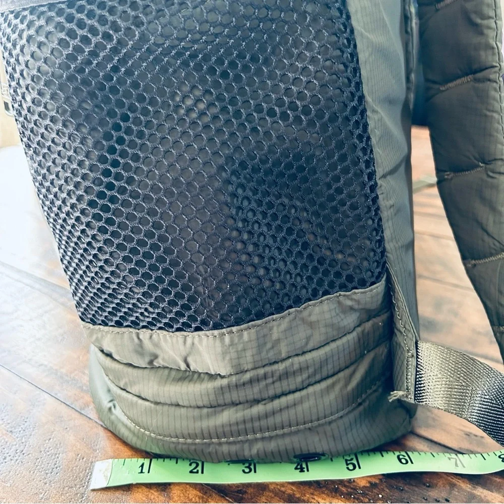 Skechers 16” Army Green Backpack Mesh Pockets & Padded Straps